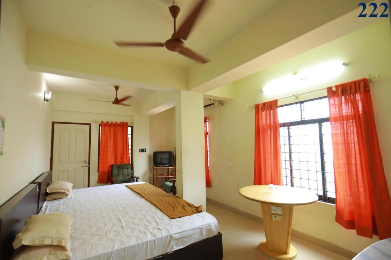 Arackal Tourist Home Tripunithura 외부 사진